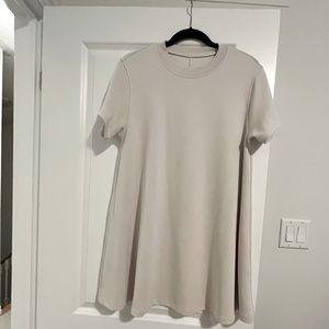 Lululemon - All Yours Softstream t-short dress